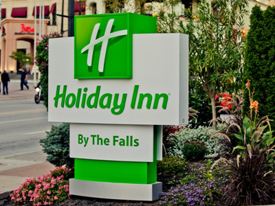 Holiday Inn by the Falls